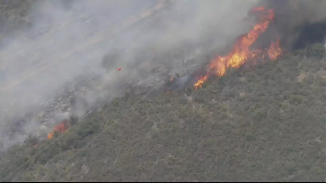 Bouquet Fire: Crews battling fire in Castaic Canyon