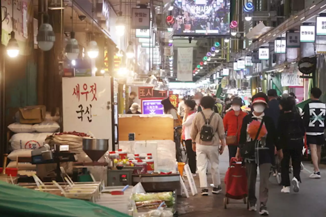 손실보전금 첫날, 130만 개사에 8조 원 지급