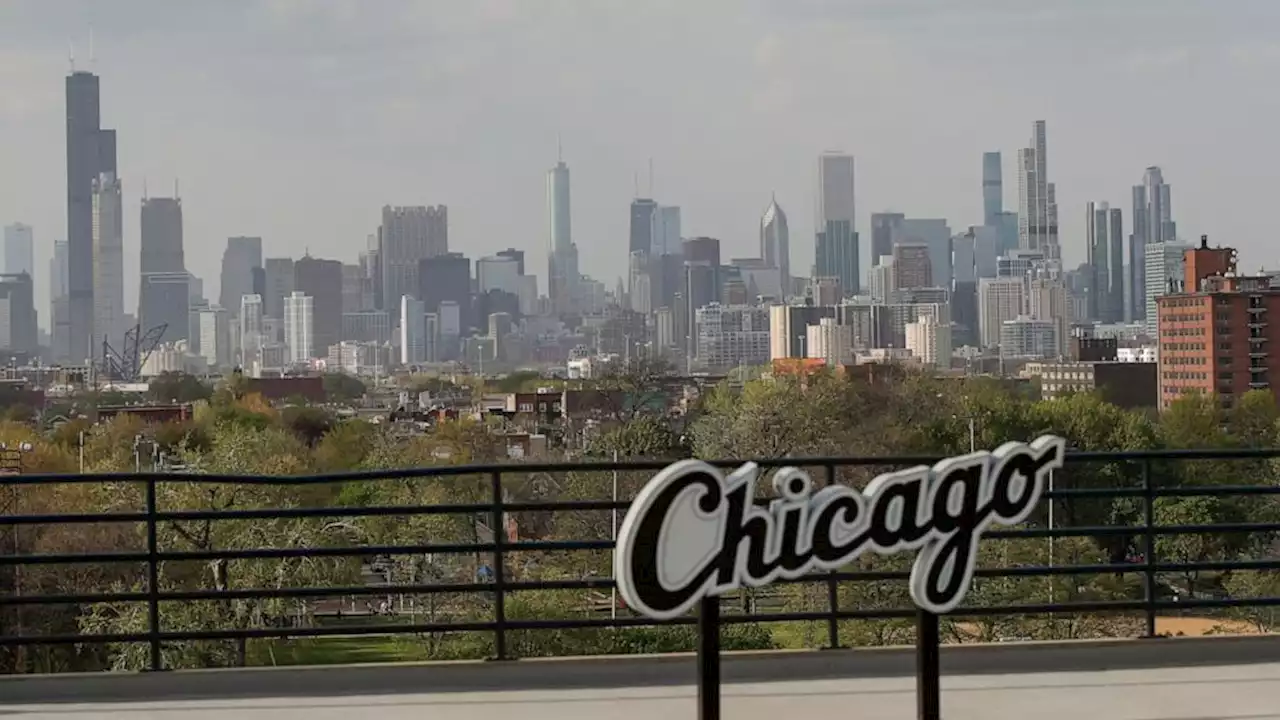 Chicago seeks to host 2024 Democratic National Convention