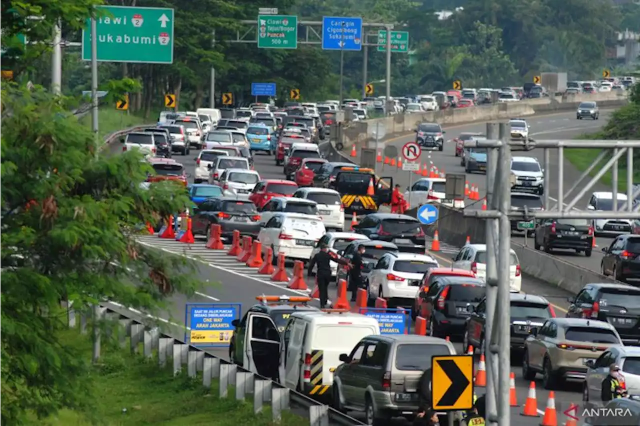 40 ribu motor dan 50 ribu mobil lewati jalur Puncak