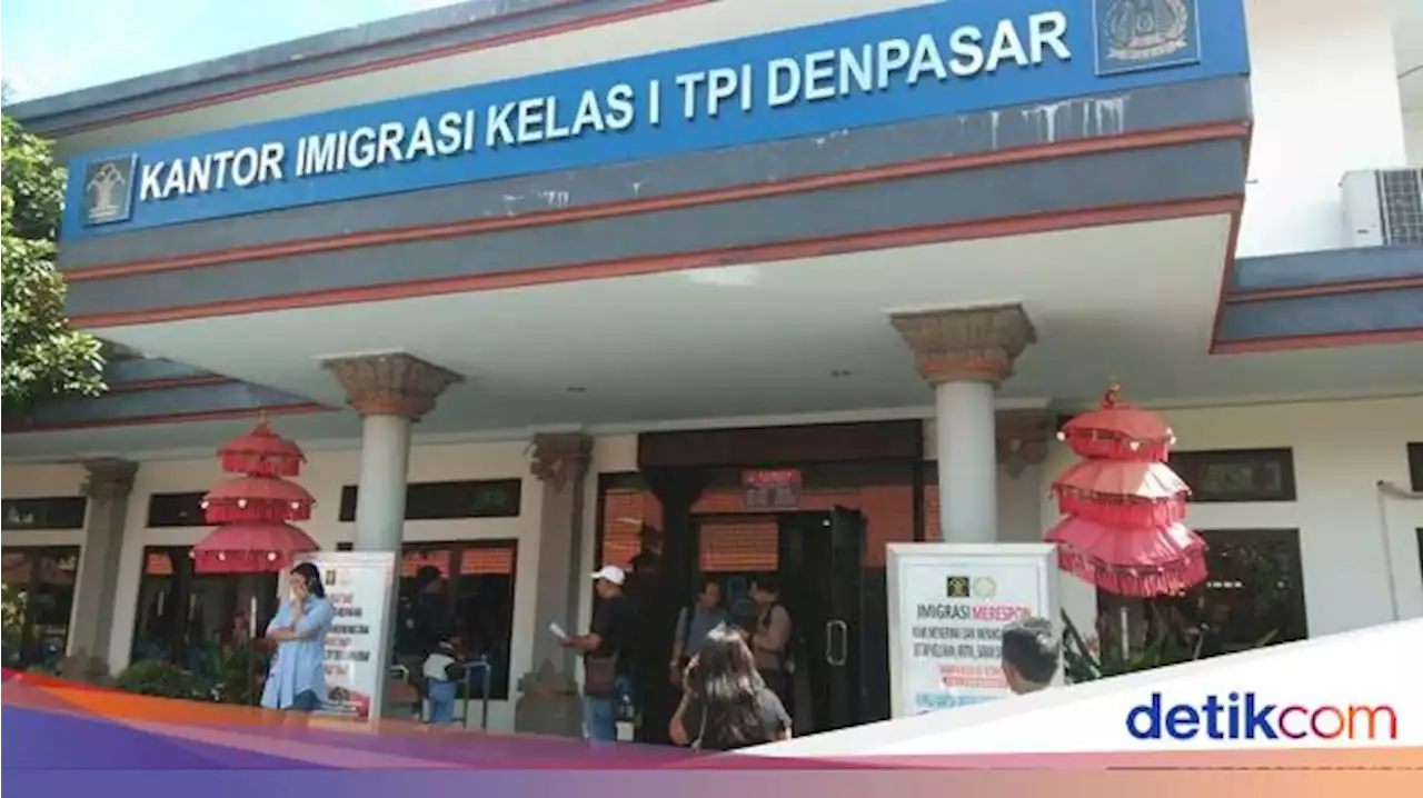 Imigrasi Turunkan Tim Lacak Bule Bugil di Kayu Putih Pura Babakan