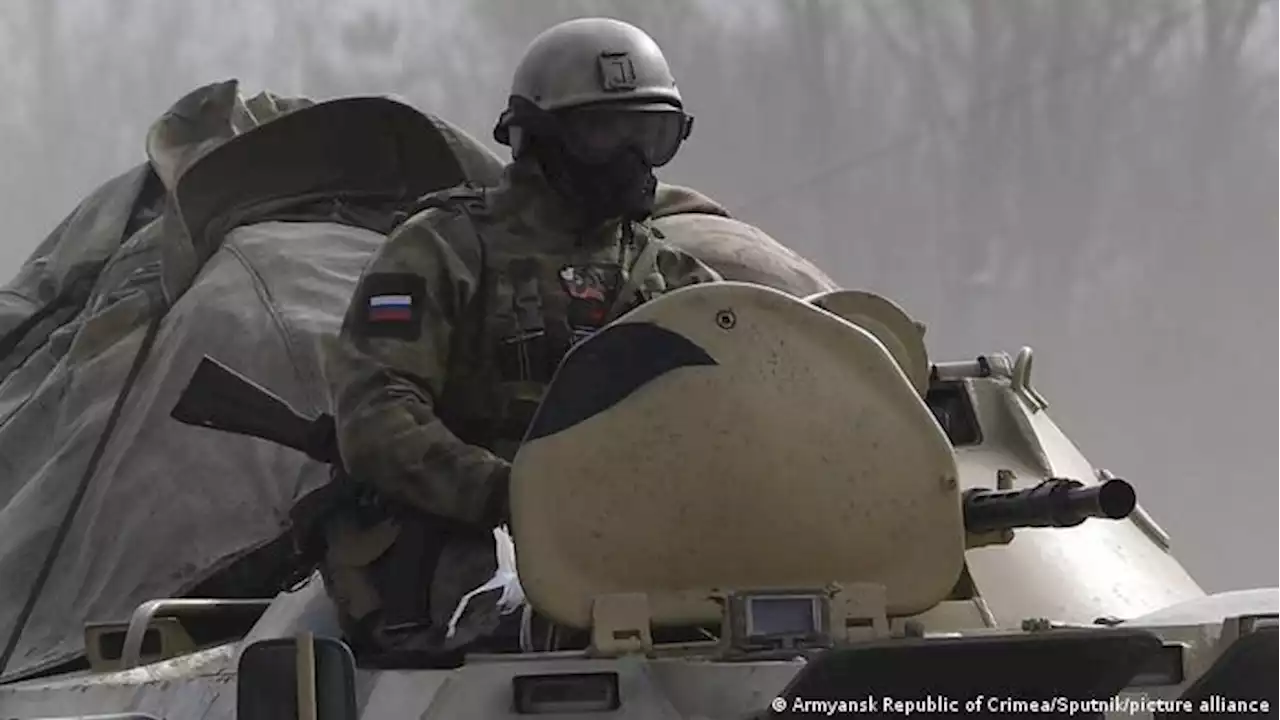 За сутки армия РФ обстреляла ракетами восемь областей Украины | DW | 04.05.2022