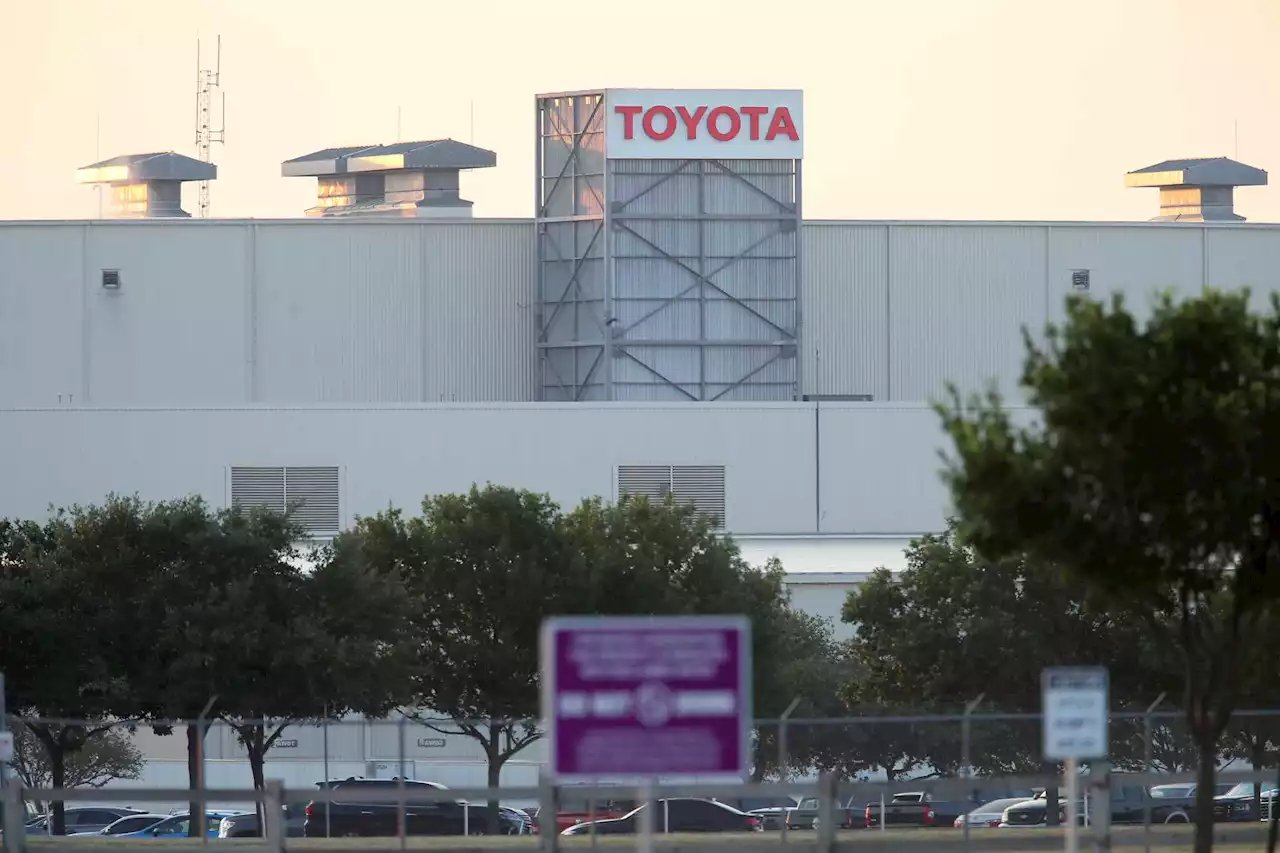 Lack of parts holds back Toyota sales in April