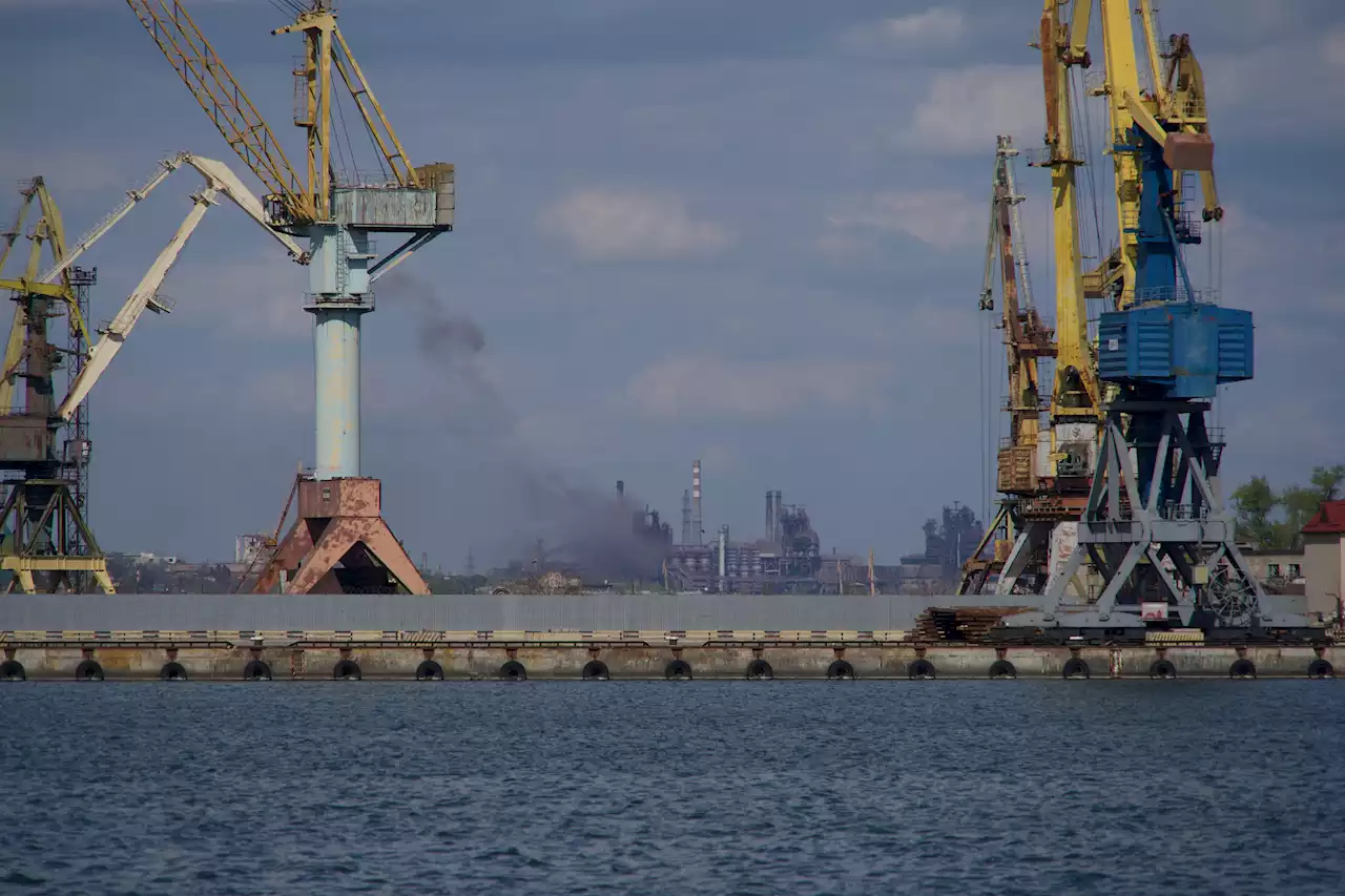 La Russie annonce un cessez-le-feu dans l'usine Azovstal de Marioupol pour évacuer des civils