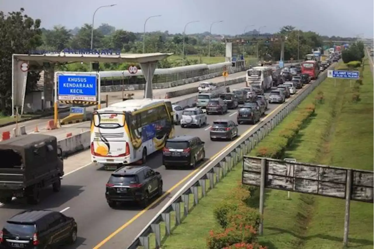 Volume Kendaraan dari Jakarta ke Trans Jawa Naik 127%