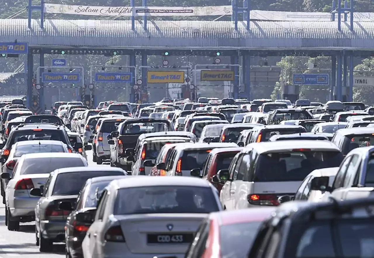 Trafik menghala ke KL sesak, orang ramai mula pulang selepas berhari raya | The Malaysian Insight