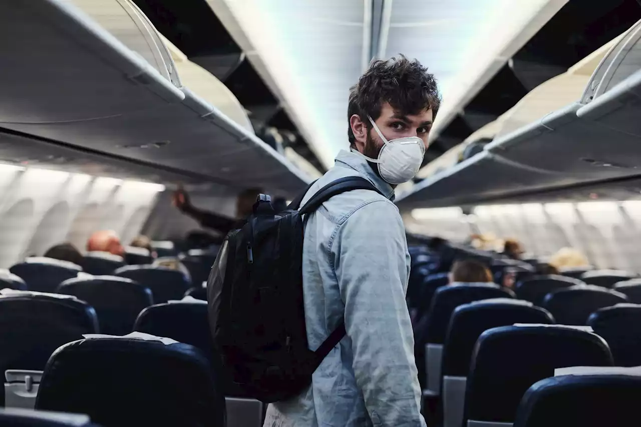 The CDC Still Recommends You Wear a Mask on Planes and Trains