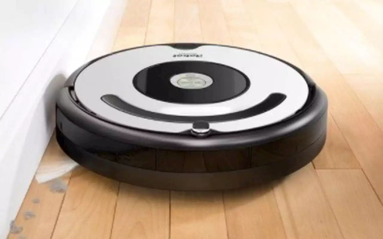 Nebraska family mistakes robot vacuum for burglar, calls cops