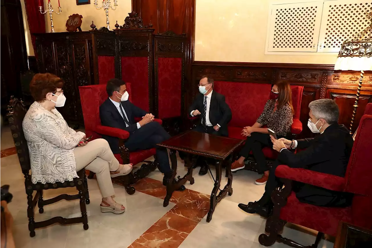 Críticas a Marruecos, tensión con el PP y reunión con Polonia: qué hacía Sánchez los días en los que fue espiado
