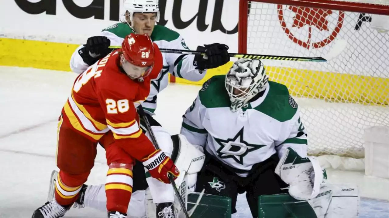 Lindholm, Markstrom lead Flames over Stars 1-0 in Game 1