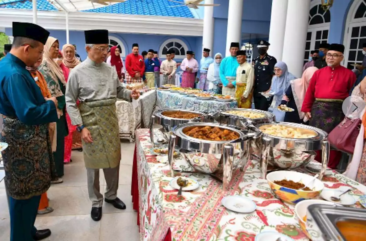 King, Queen grace Raya event in Kuantan