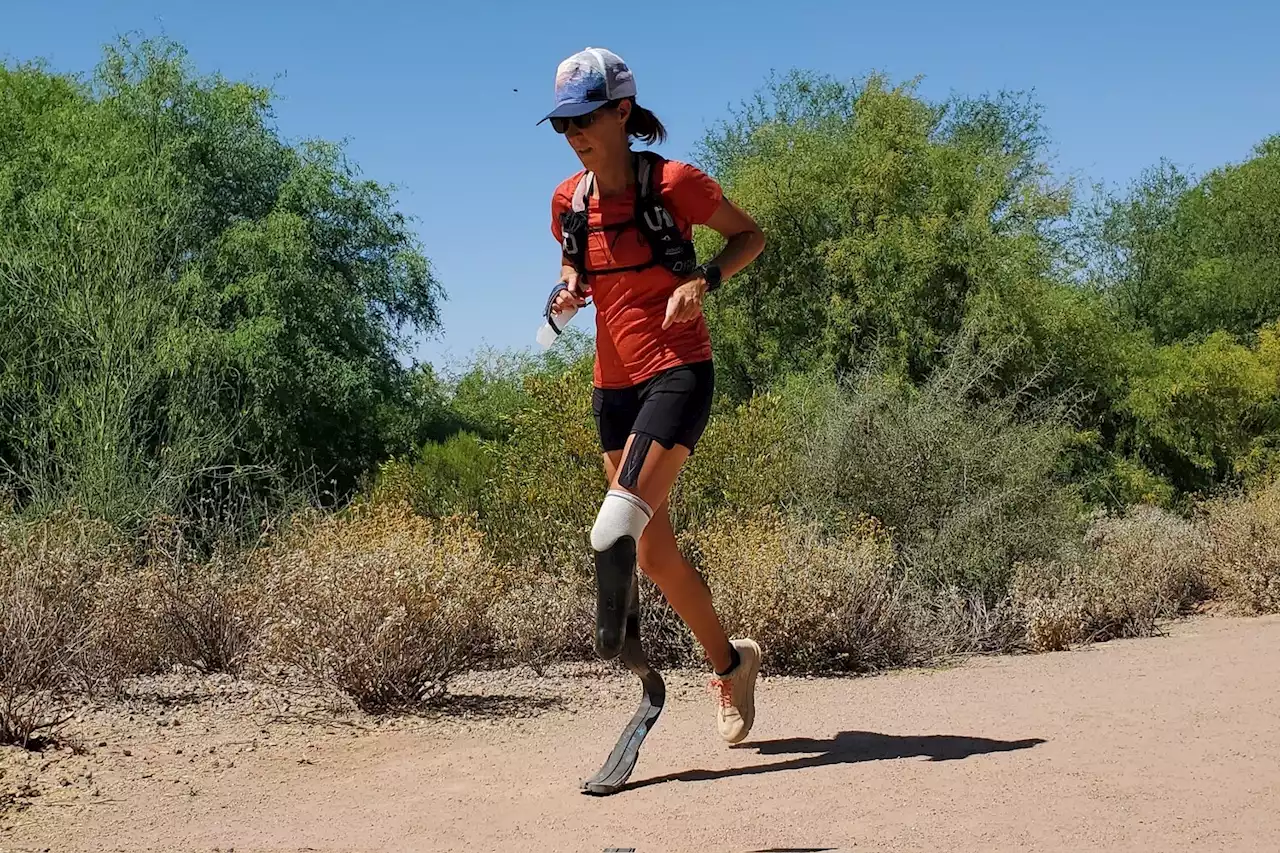 WATCH: Amputee runner from SA sets record with 102 marathons in 102 days