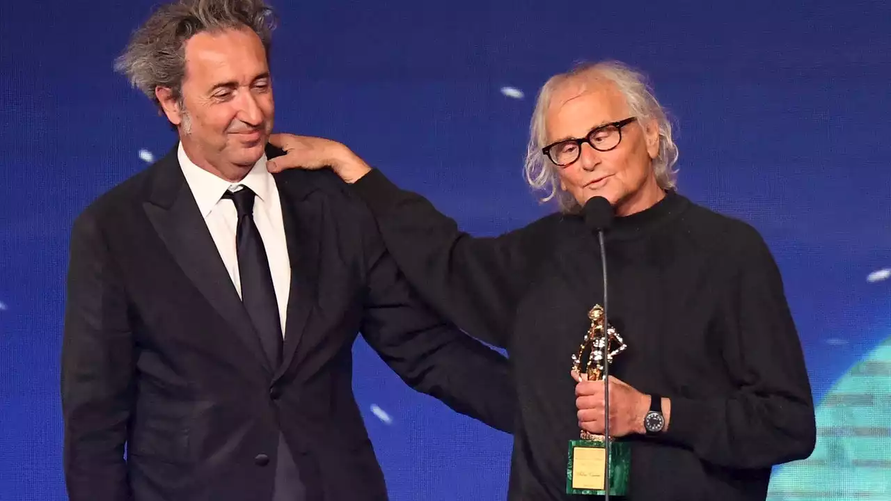 David di Donatello 2022, Paolo Sorrentino premia Antonio Capuano