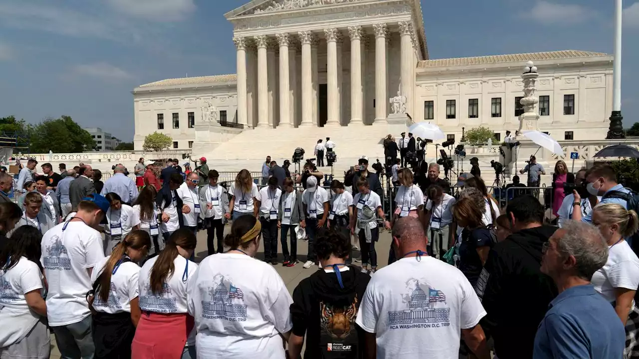 Live updates | LA abortion rights protest turns violent