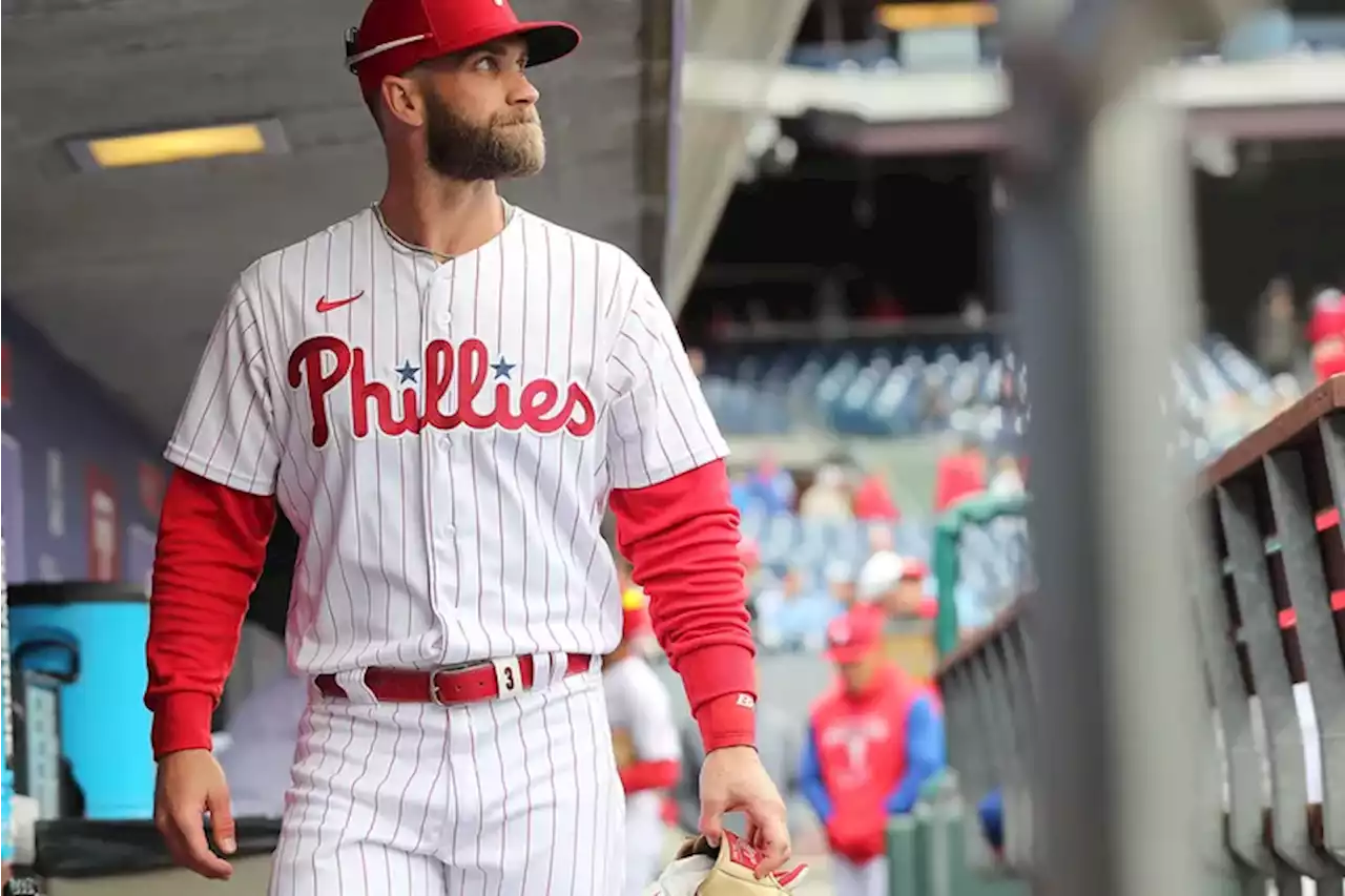 No plans for Phillies’ Bryce Harper to resume throwing after examination reveals little progress