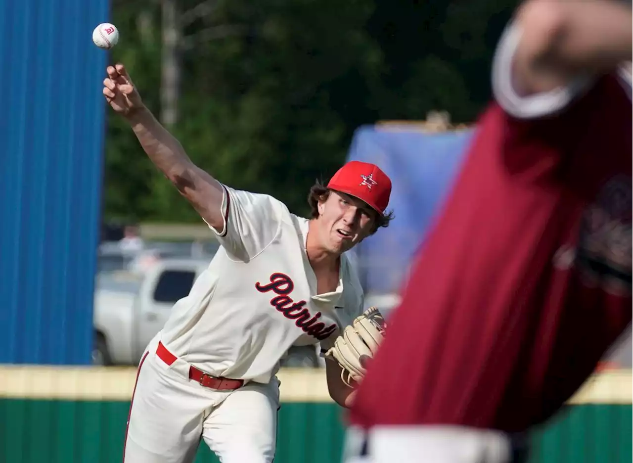 Vestavia Hills, Bob Jones battle in 7A quarterfinals