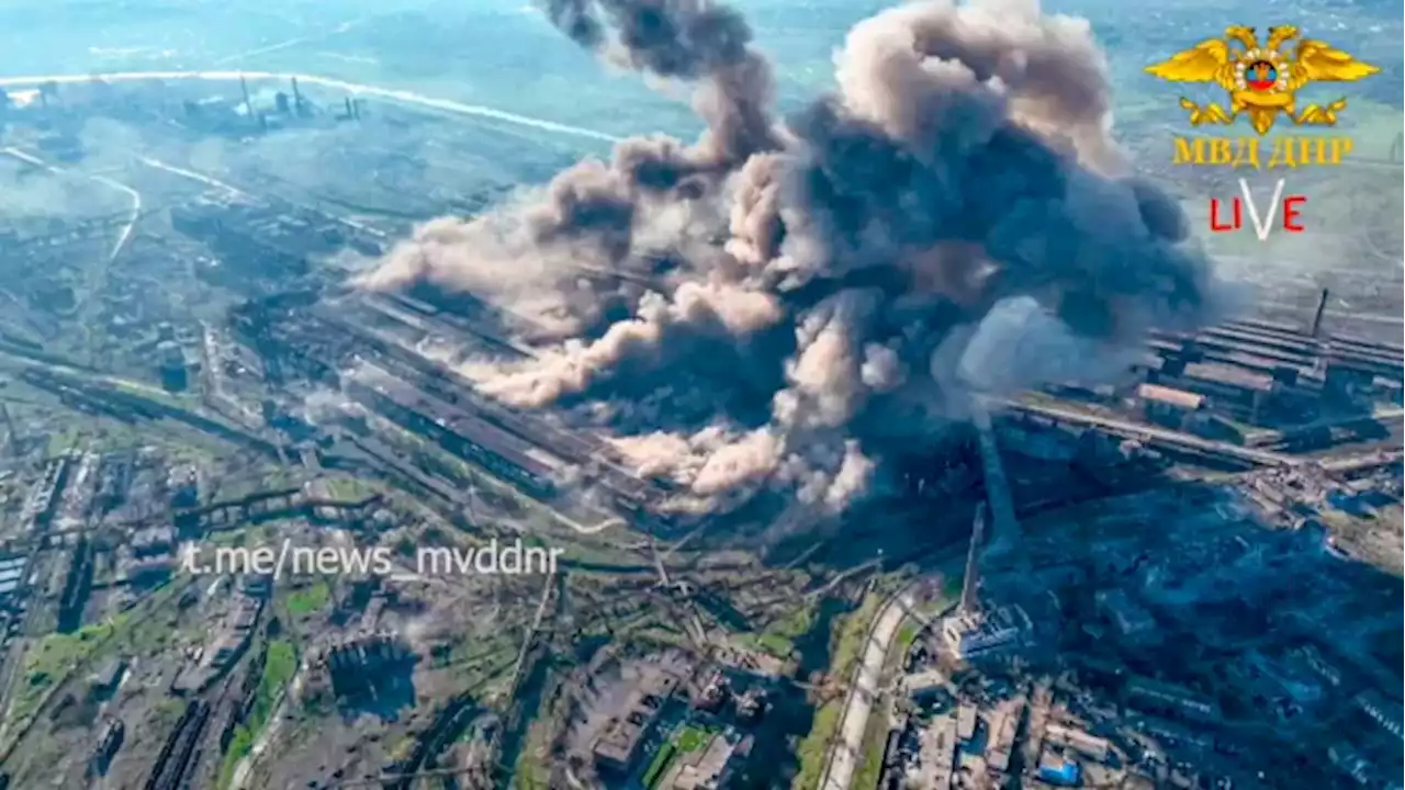 Fresh effort underway to free civilians trapped inside Mariupol steelworks | CBC News