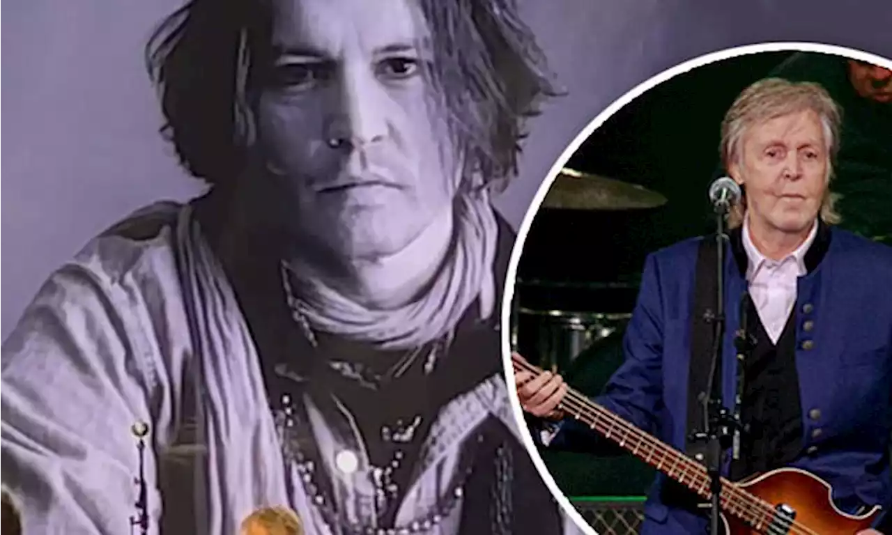 Paul McCartney plays video of Johnny Depp at a Seattle concert