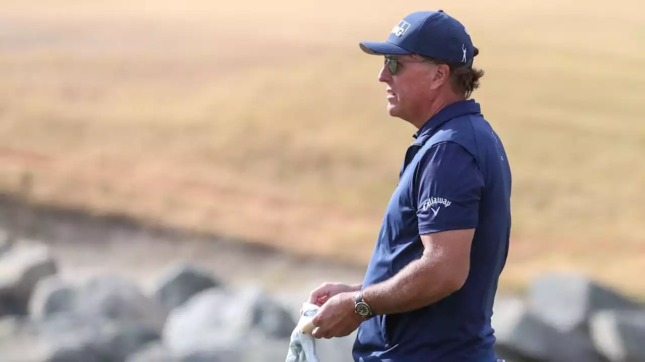 Phil Mickelson allegedly suffered gambling losses of $40 million over four years, says biographer