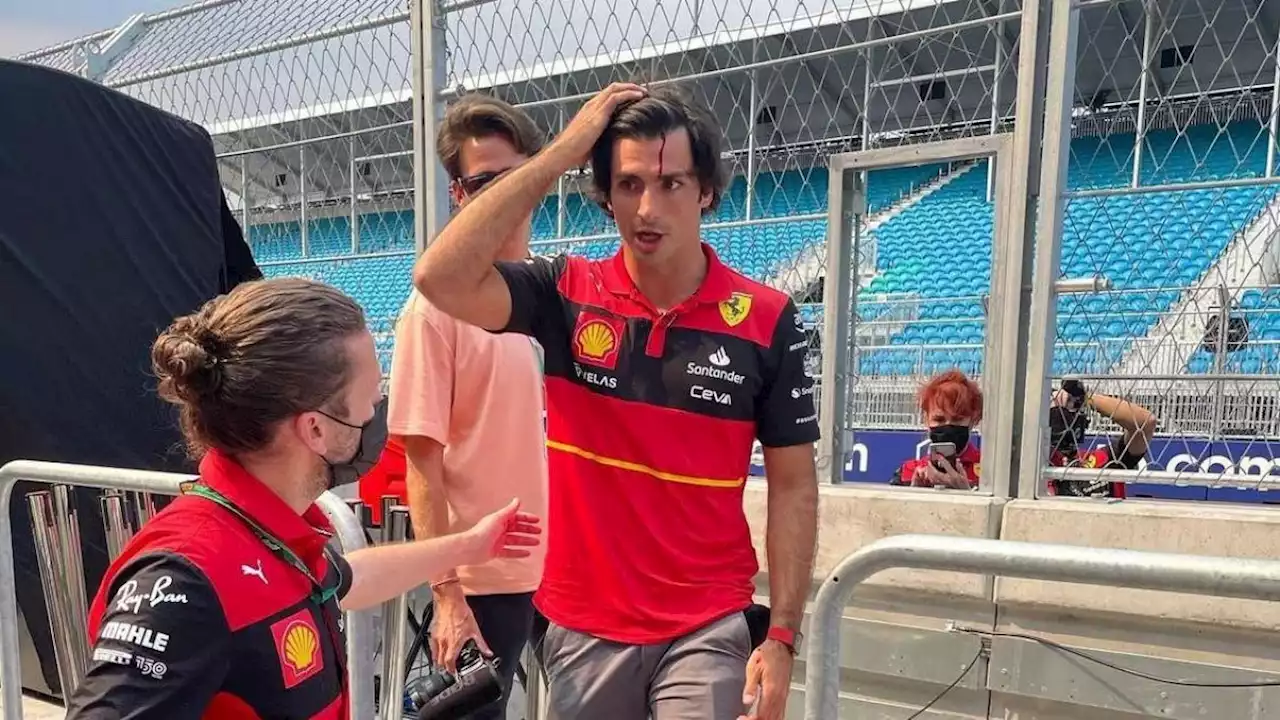 F1 Miami, per Sainz taglio alla testa durante la camminata in circuito