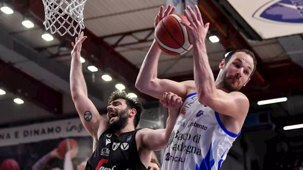 Serie A: Sassari passeggia contro la Virtus