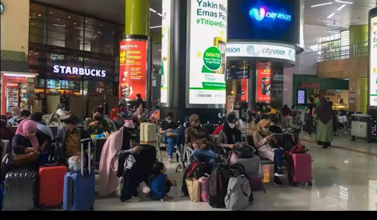 H+3 Lebaran, 25.400 Penumpang Berangkat dari Berbagai Stasiun KA di Daop 1 Jakarta