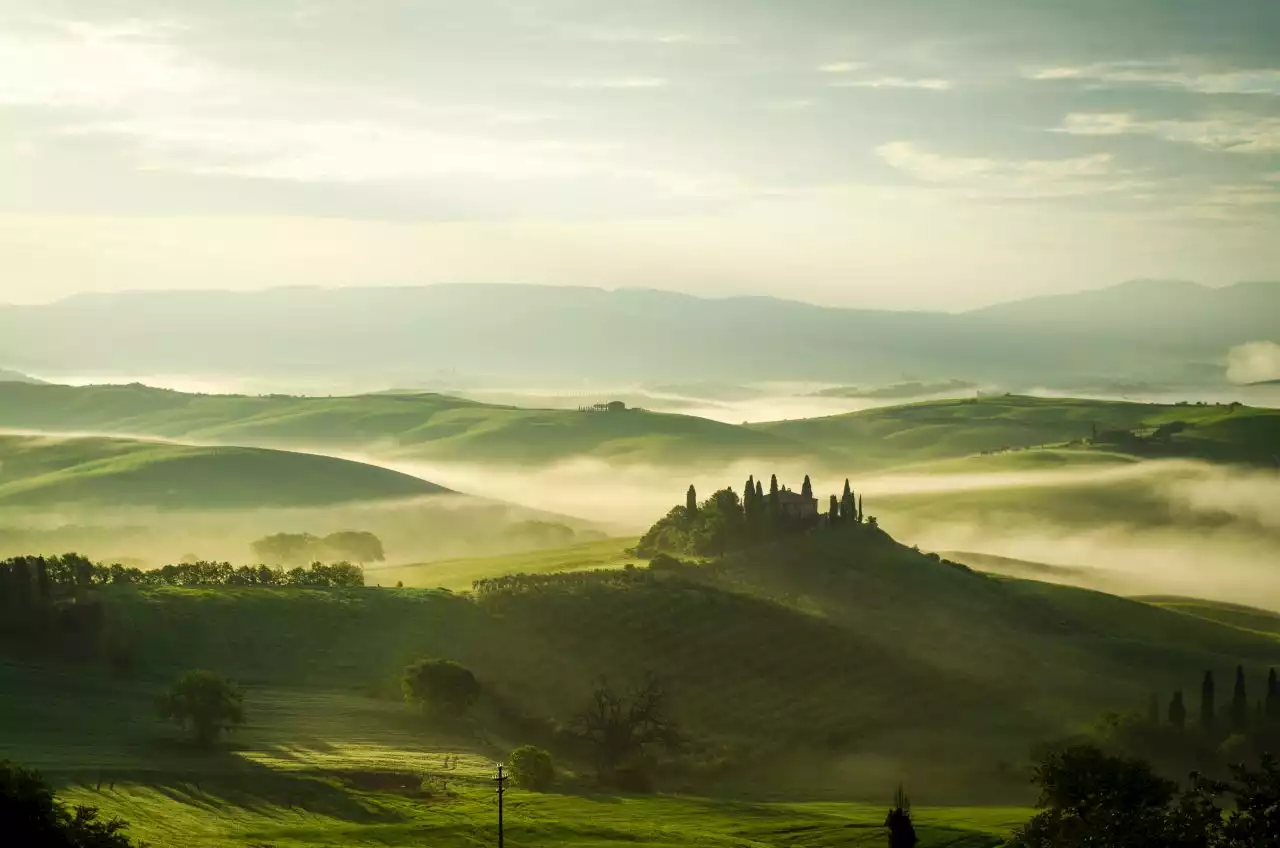 Non è un posto per astemi | Italia, paese di santi, vigneti e agriturismi - Linkiesta.it