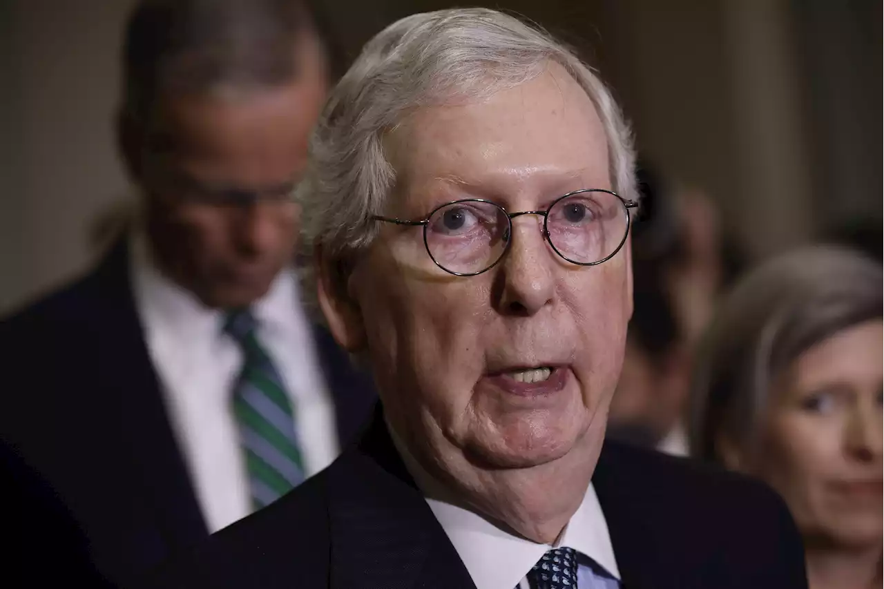 McConnell trolls Trump with Kentucky Derby gifts to fellow GOP senators