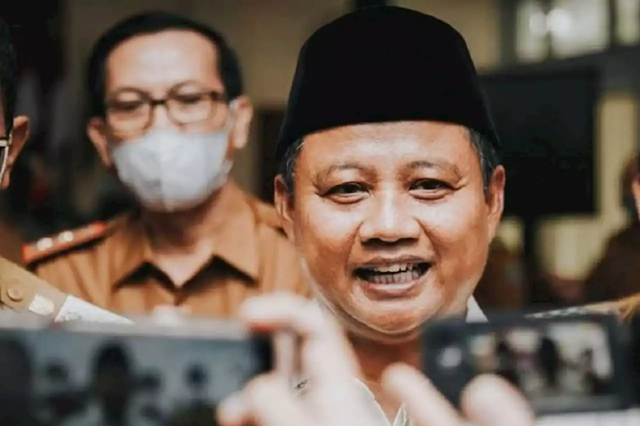 Wagub Uu Ruzhanul soal Aksi Pemuda Sukabumi Injak Al-Quran: Tidak Habis Pikir - Pikiran-Rakyat.com