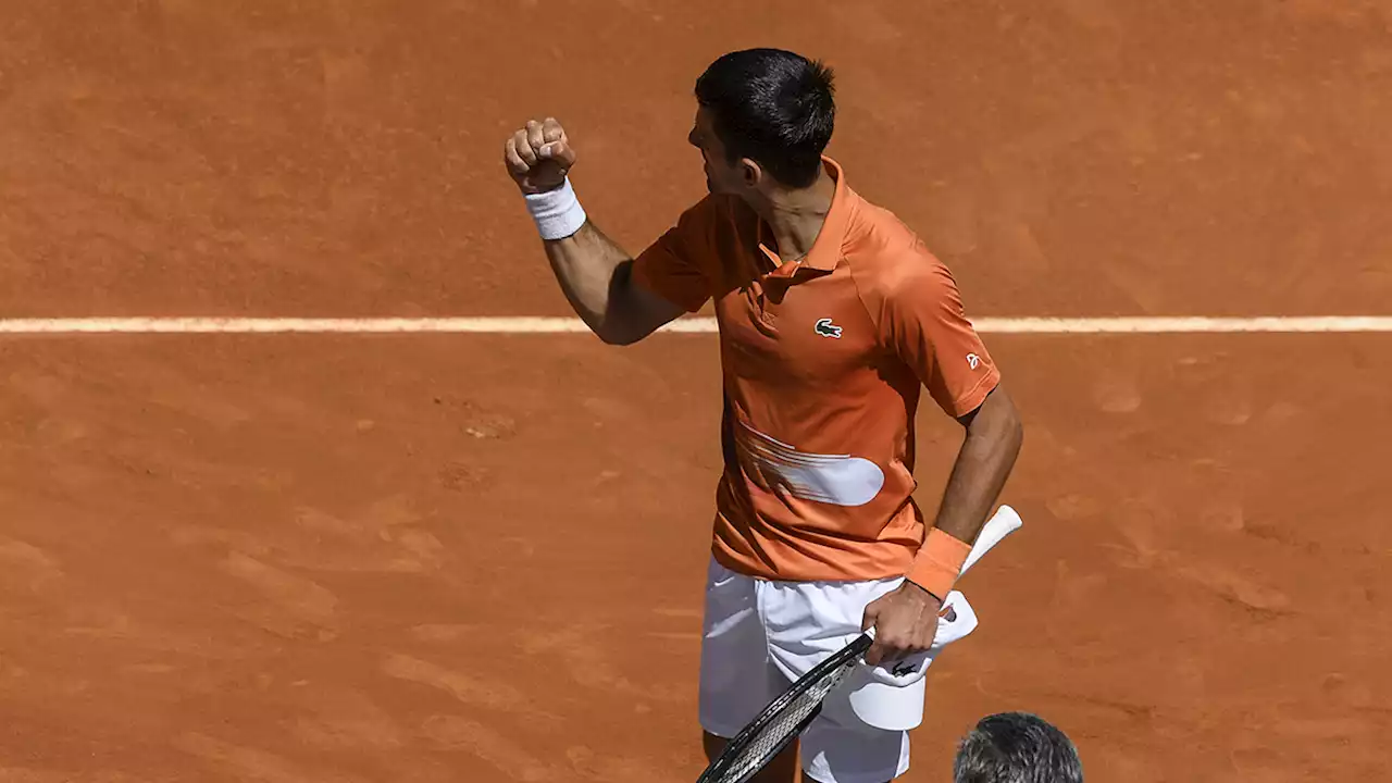 Vers un choc des titans: Novak Djokovic file en demi-finale à Madrid et pourrait y affronter Rafael Nadal (vidéo)