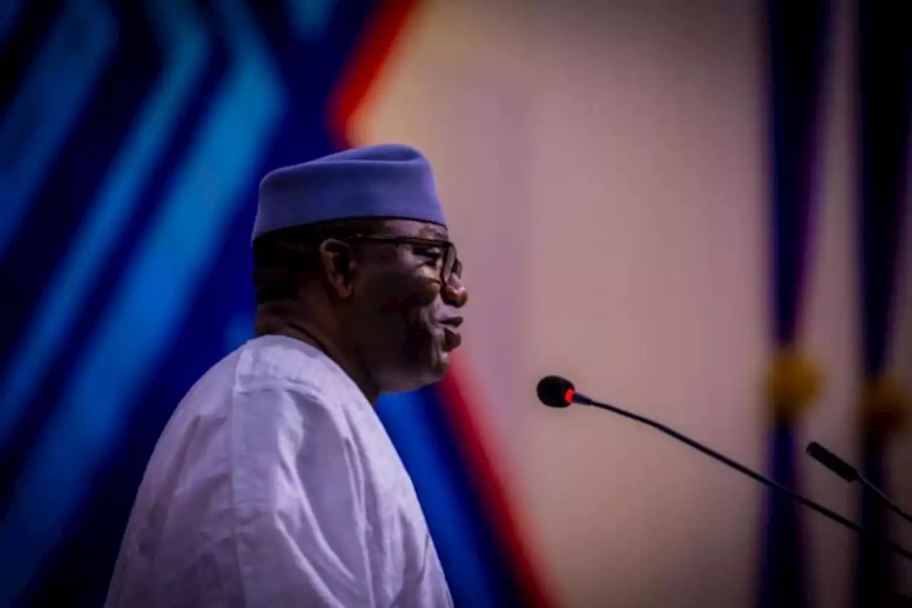 EXTRA: Fayemi delivers keynote at 'rival' Amosun's declaration | TheCable