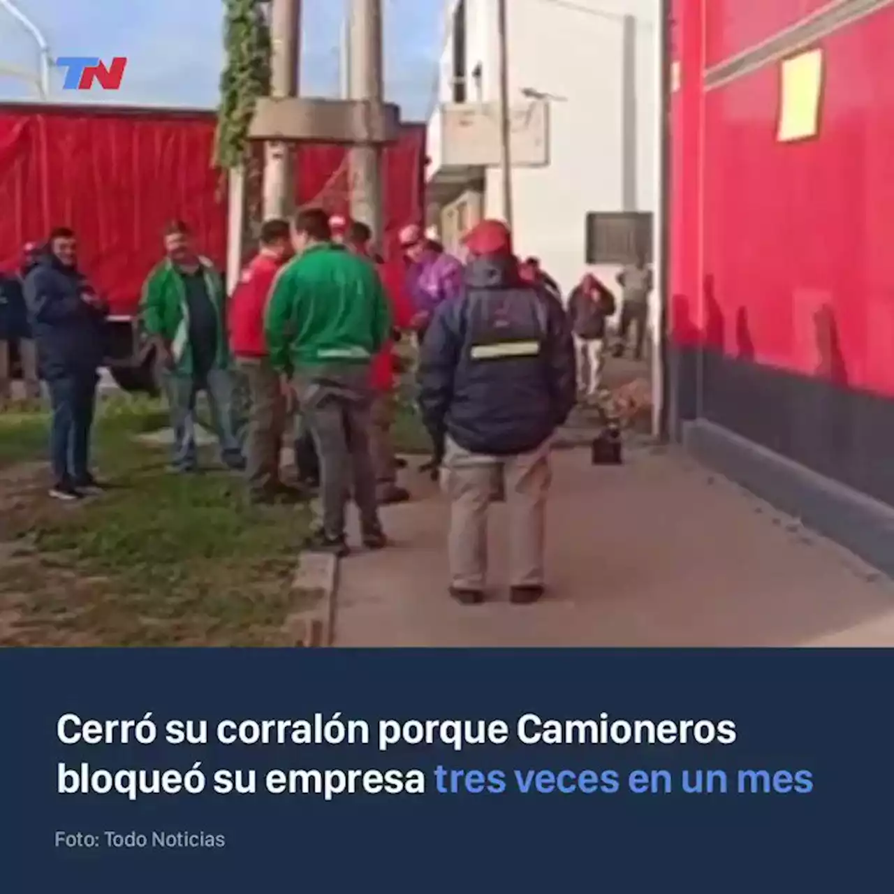 El dueño de un corralón decidió cerrarlo porque Camioneros bloqueó su empresa tres veces en un mes