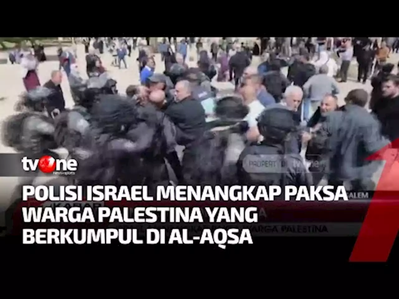 Bentrok Polisi Israel vs Umat Muslim Palestina, 16 Orang Terluka - tvOne