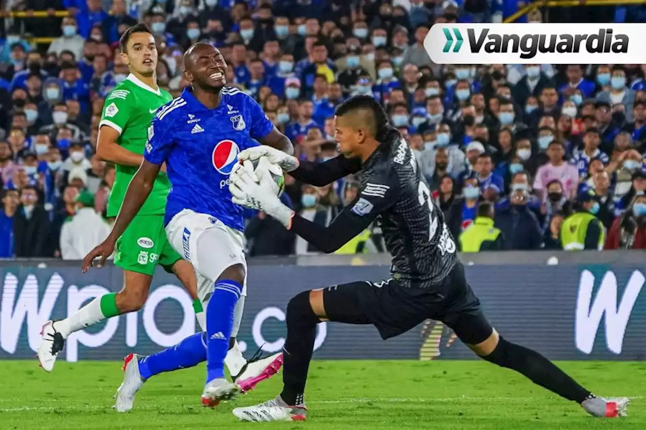 Al santandereano Kevin Mier no le queda grande el arco de Atlético Nacional