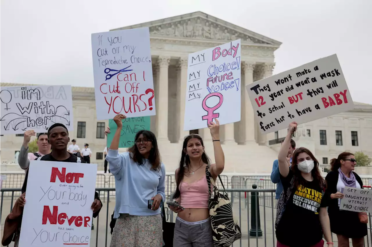 Could overturning Roe v. Wade have implications beyond abortion?