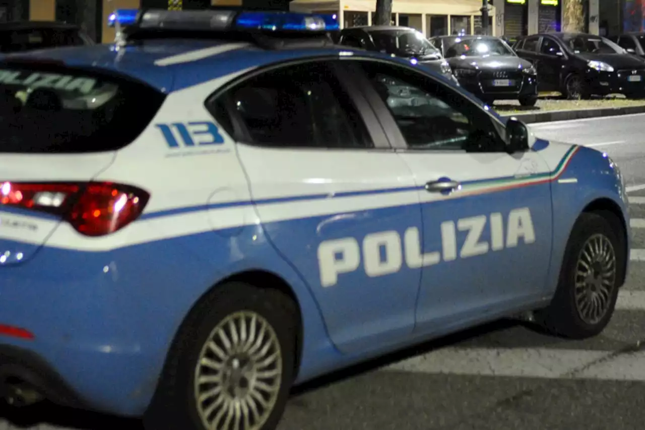 Giallo a Varese, cadavere in strada con segni di violenza