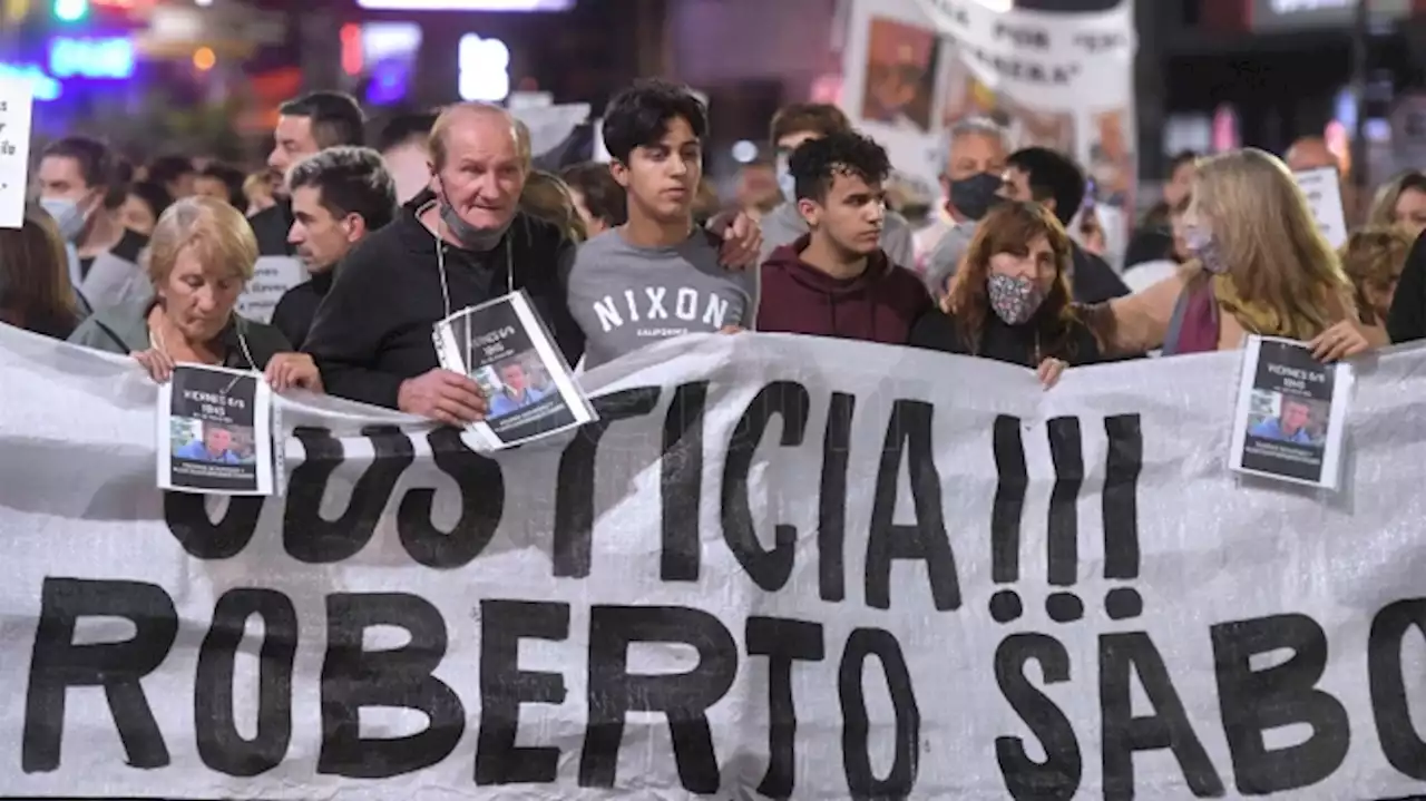 Piden llevar a juicio al hombre acusado de matar a un kiosquero durante un raid criminal