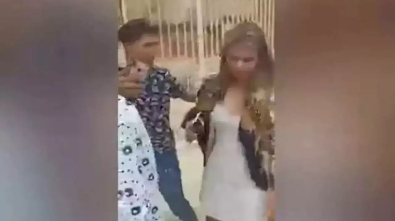 بعد انتشار الفيديو .. الداخلية المصرية تقبض على 13 طالباً تحرشوا بسائحات