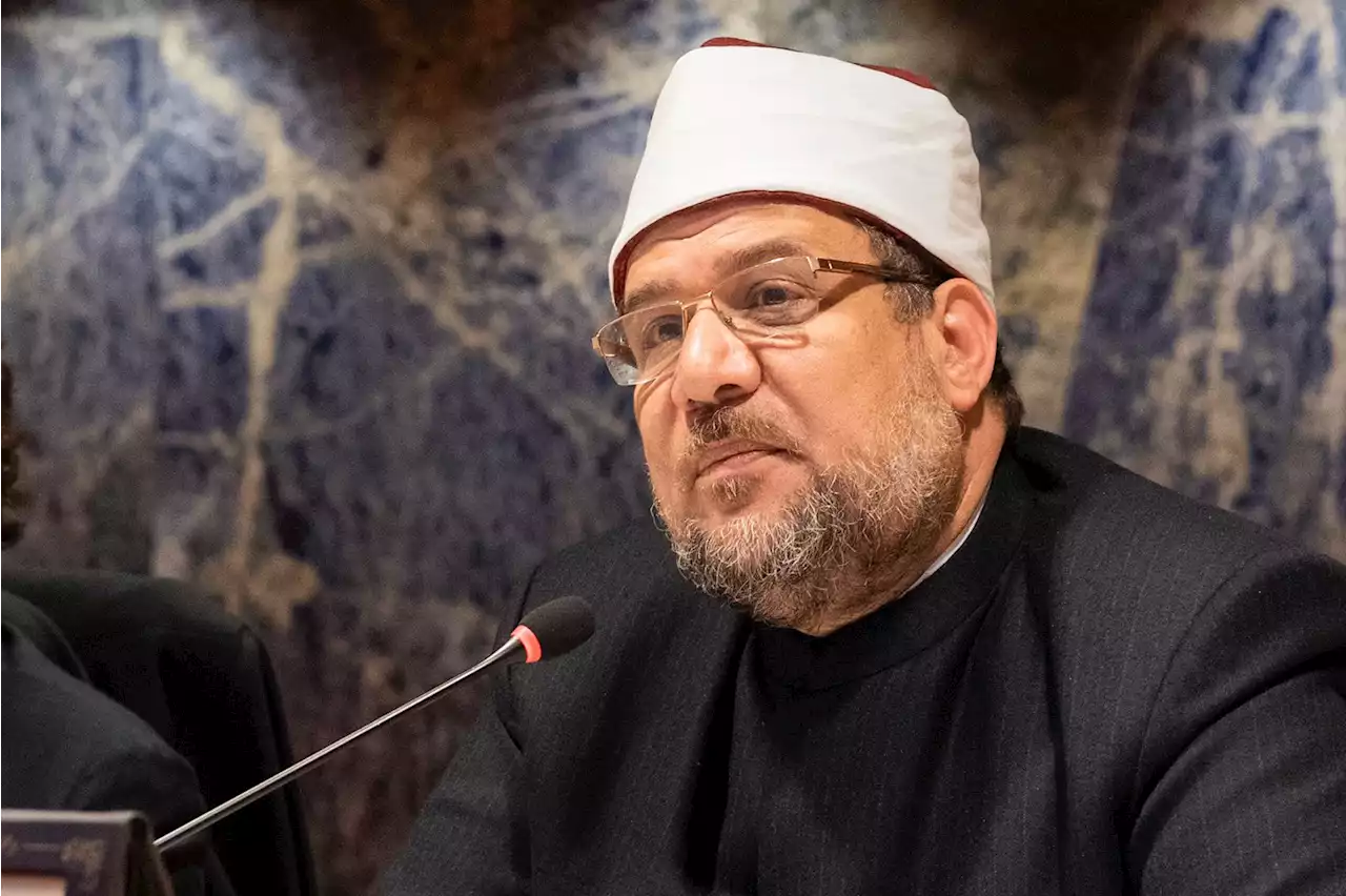 وزير الأوقاف المصري يوضح الحكمة من قِصر مدة خطبة الجمعة