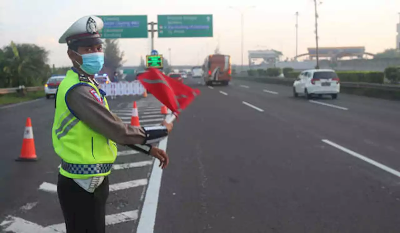 Polri Akan Perpanjang Penerapan Sistem One Way di Jalan Tol