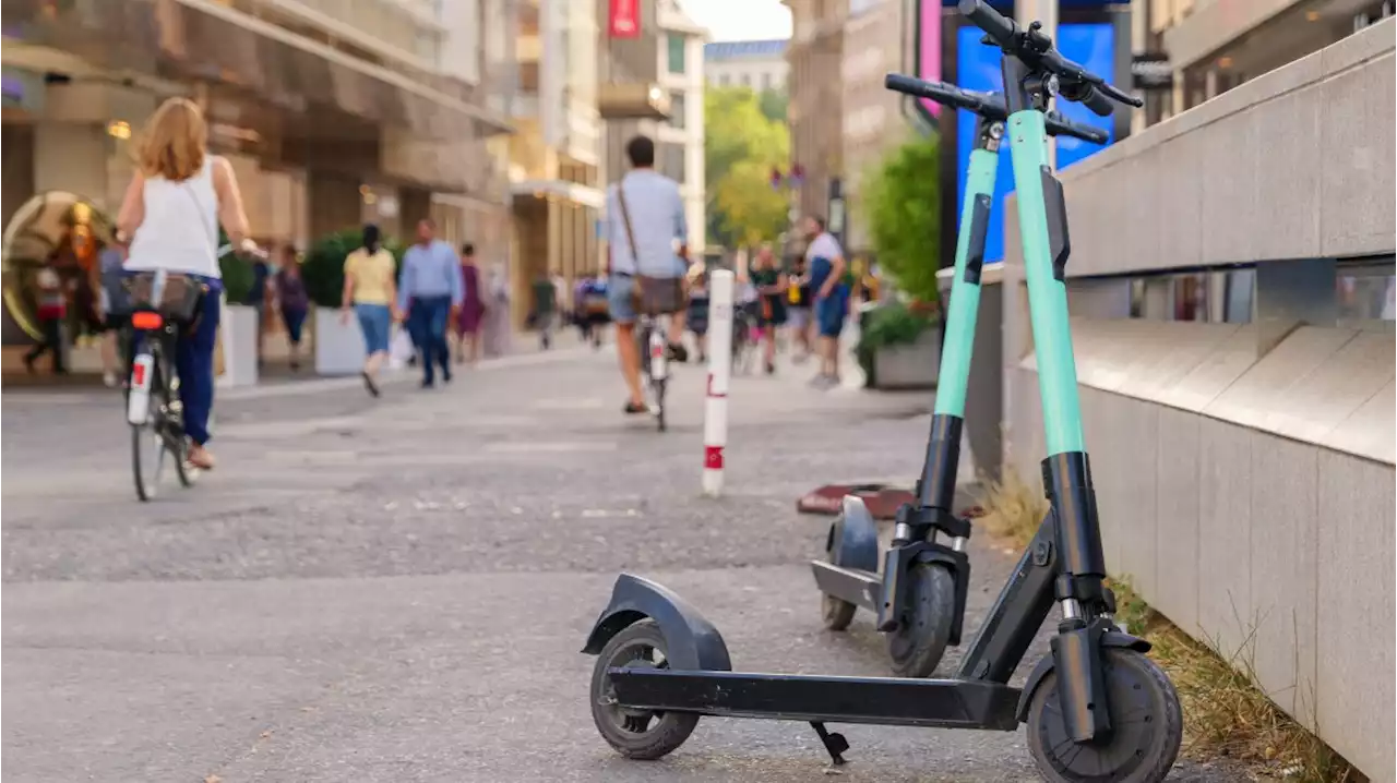 Erste Parkplätze für E-Scooter in Baden-Württemberg