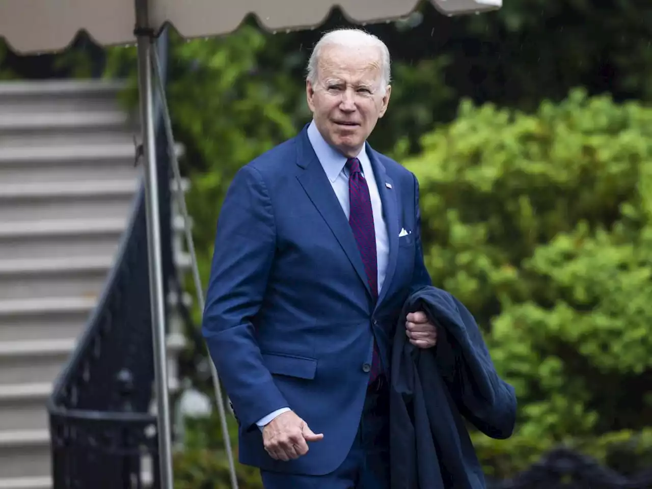 'Più armi a Kiev'. Biden pronto a firmare nella data cara a Putin