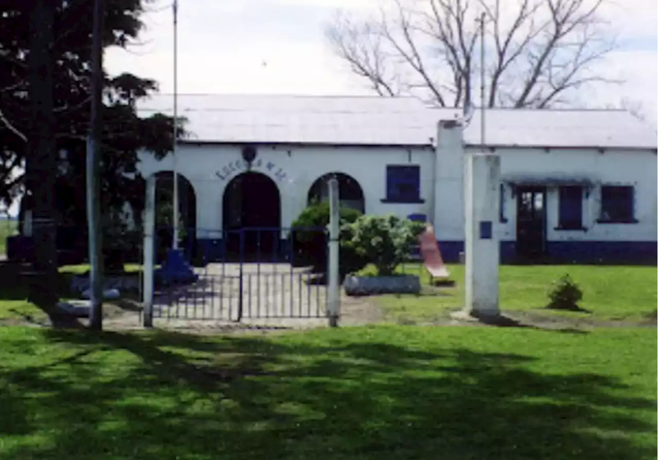 Polémica por el futuro de una escuela rural en San Pedro