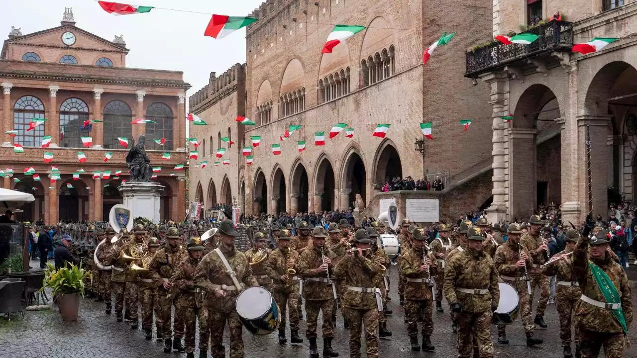 Da Torino a Rimini: 10mila penne nere dal Piemonte alla 93esima adunata degli Alpini