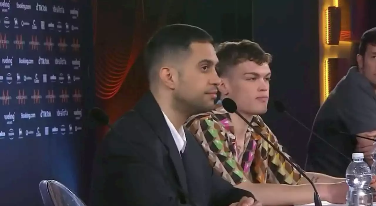 Eurovision 2022, Mahmood e il 'rutto' in conferenza stampa: il video conquista il web