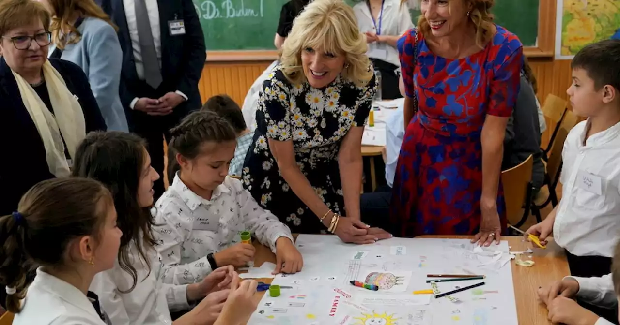 Jill Biden hails ‘amazingly strong’ Ukraine refugees in Romania | Malay Mail