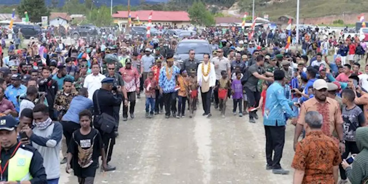 Capaian Pembangunan di Papua oleh Pemerintahan Jokowi | merdeka.com