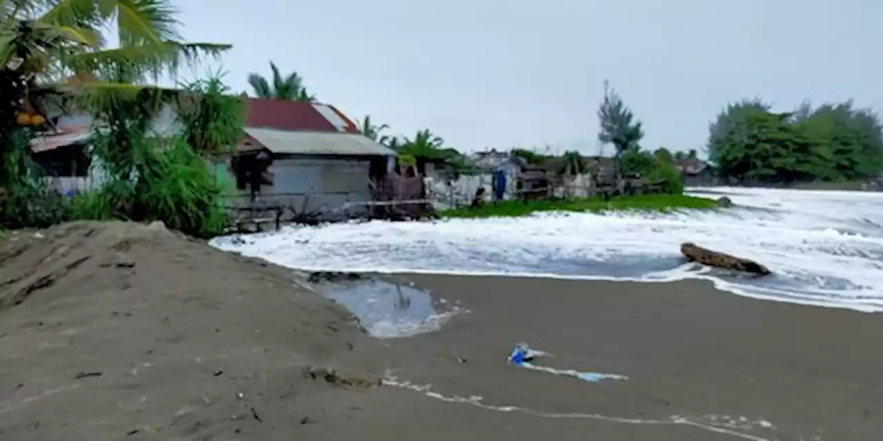 Sudah Tiga Hari Banjir Rob Terjang Permukiman Warga Aceh | merdeka.com