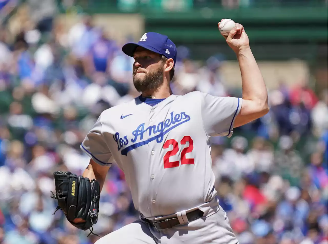 Clayton Kershaw Throws 7 Shutout Innings, Dodgers Beat Cubs 7-0 in Opener of Doubleheader