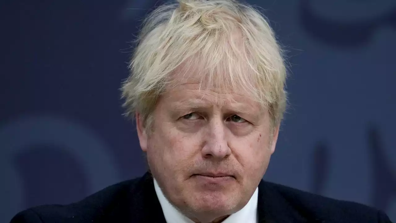 Brutta botta per Johnson alle amministrative, storico sorpasso Sinn Fein in Irlanda del Nord